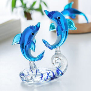 Figurine dauphin en verre transparent