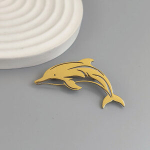 Broche Dauphin en Acier Dorée