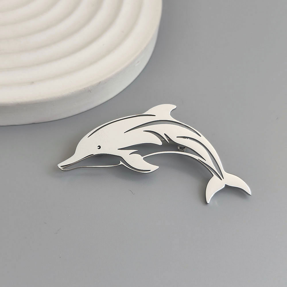 Broche Dauphin en Acier Argentée